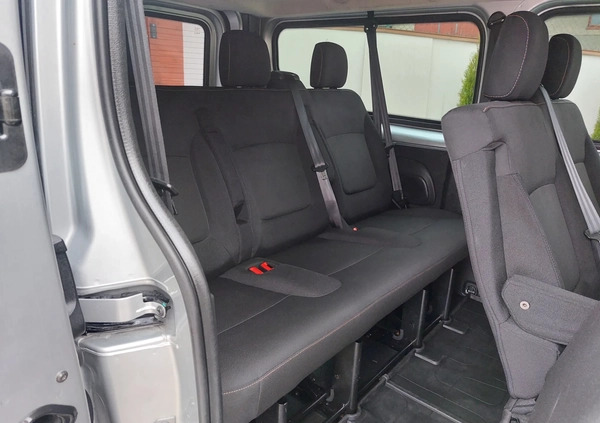 Renault Trafic cena 66900 przebieg: 262000, rok produkcji 2016 z Wolbrom małe 529